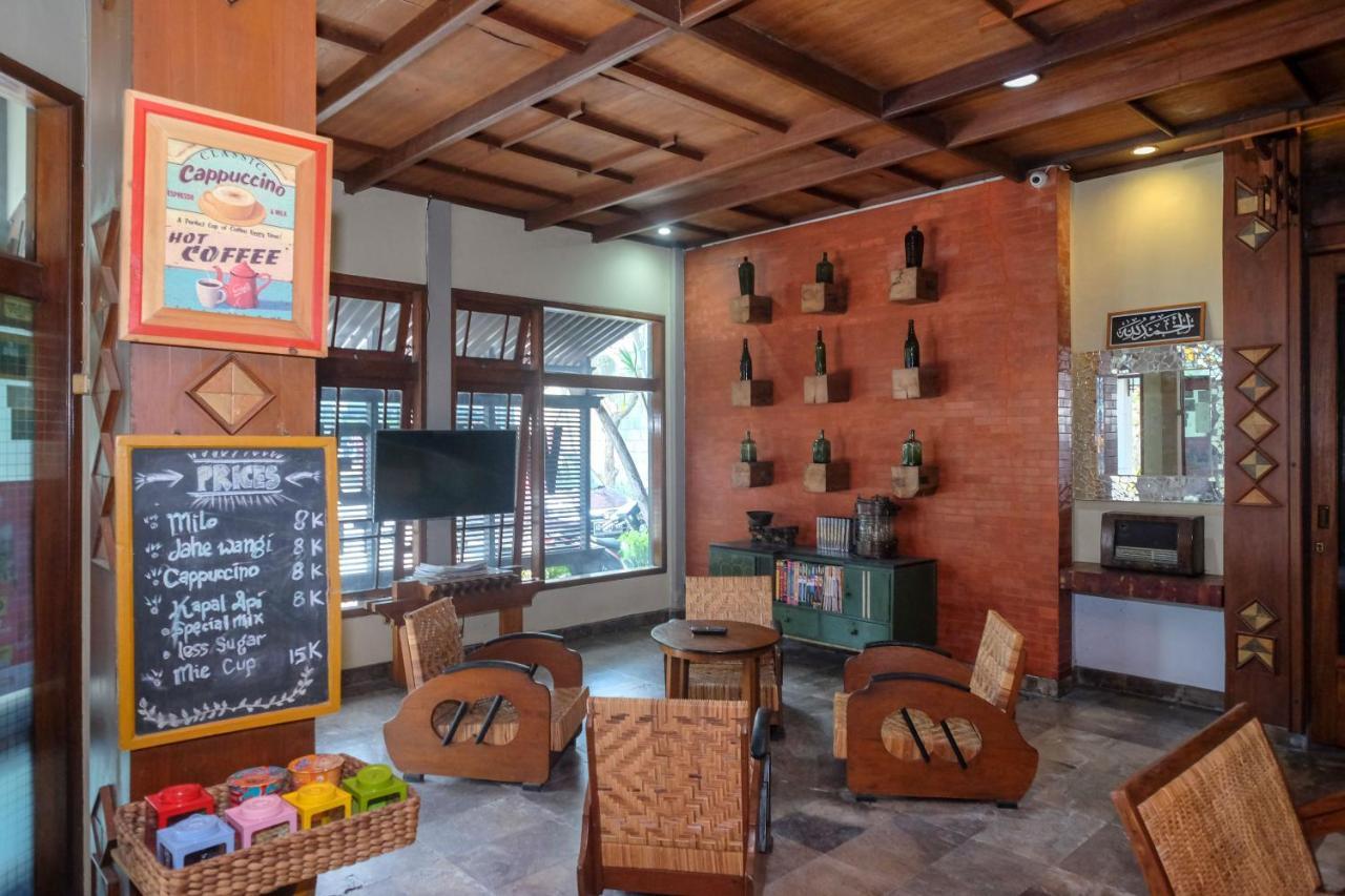 Urbanview Hotel Syariah Wisnugraha By Reddoorz Джокьякарта Экстерьер фото